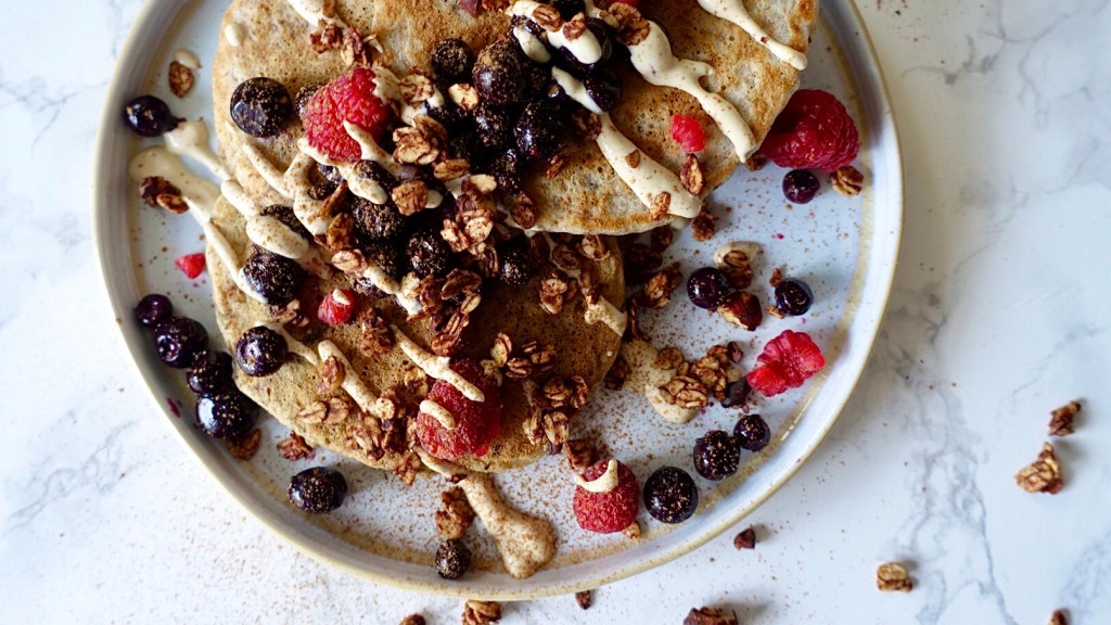 Fluffy Chia Sourdough&nbsp;Pancakes